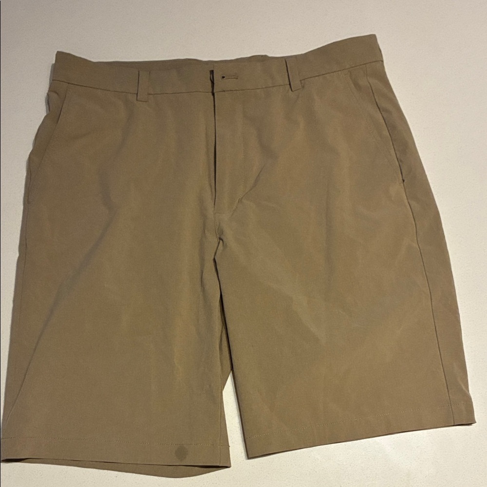 Vineyard Vines Mens Khaki Golf Shorts